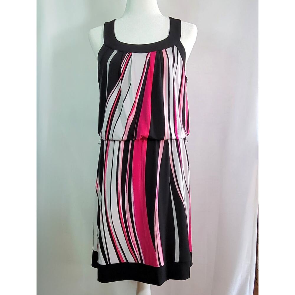 WHBM White House Black Market Sleeveless Cinch Waist Dress Size: M Fuchsia Pink